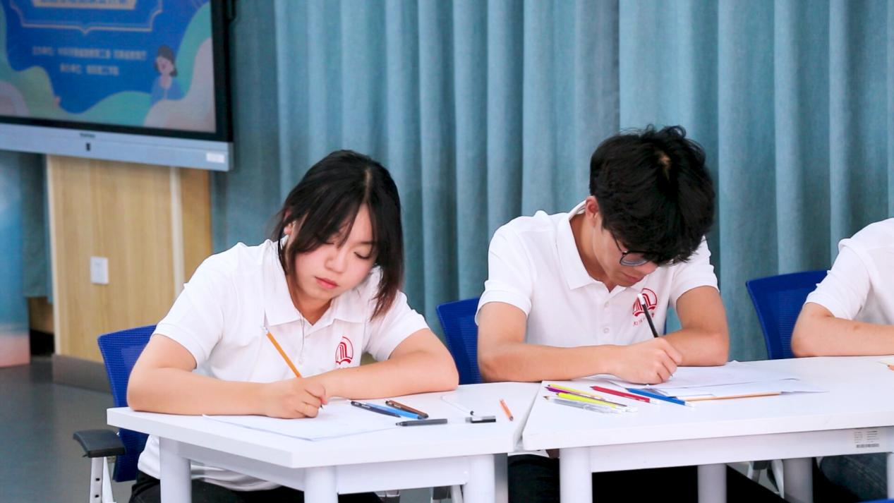 全省高校师生同上“‘逃课’这点心事儿”主题心理健康公开课