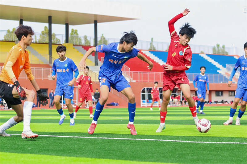 2025年河南省校园足球“满天星”训练营周末精英对抗赛收官